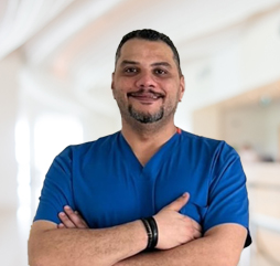 هانى الدسوقى - طبيب اسنان عام